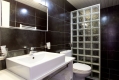 Cosmotel Paris | Bathroom